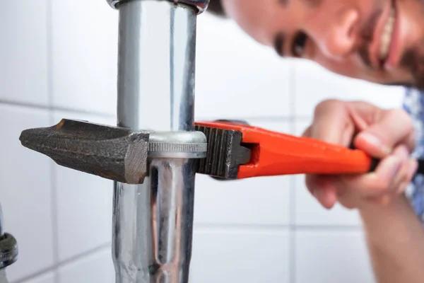 Faucets, Fixtures, & Sinks Installation in Modesto